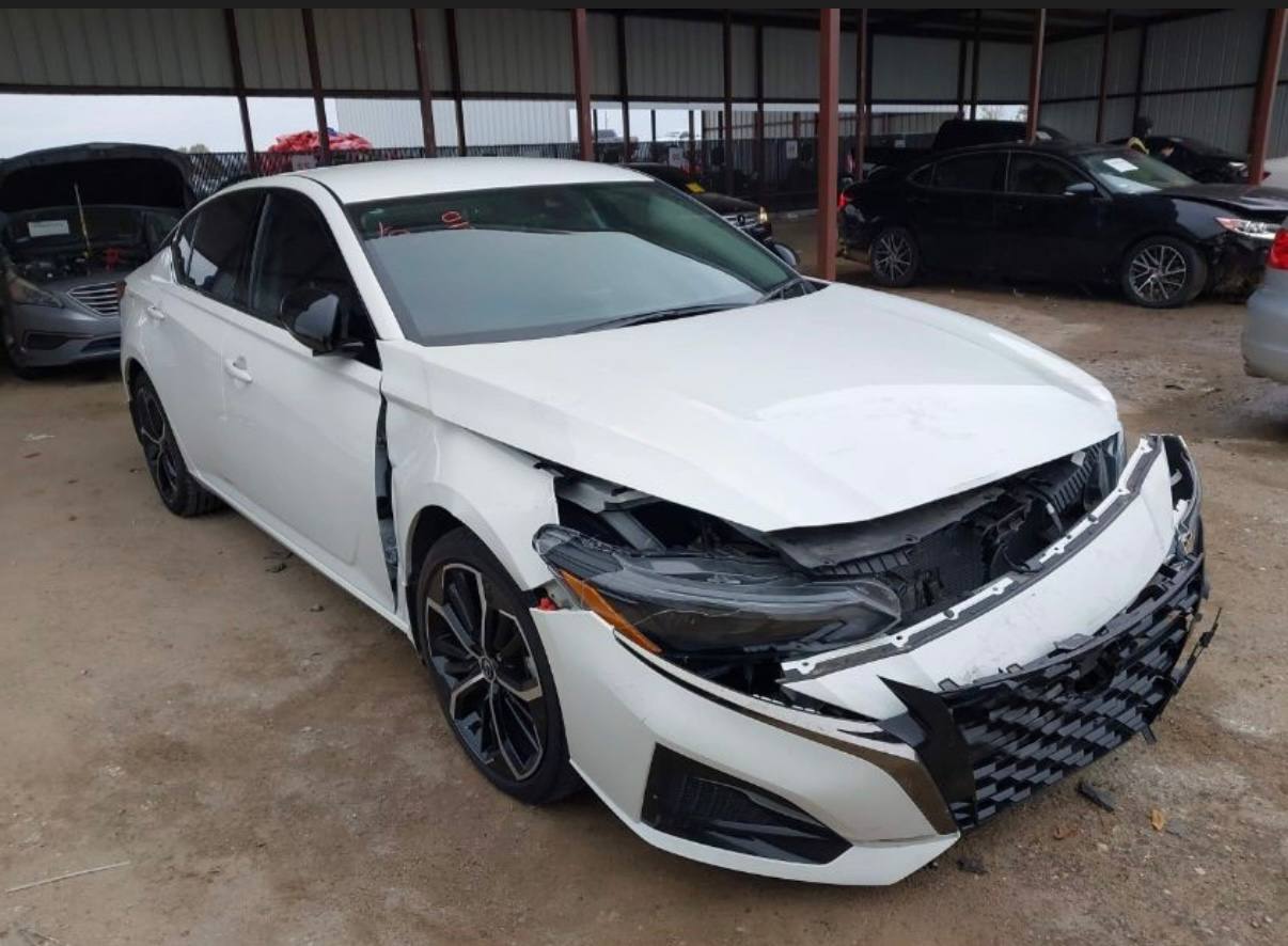 Nissan Altima Sr Awd 2025 White 2.5L 4 vin: 1N4BL4CW6SN380366 - 1N4BL4CW6SN380366