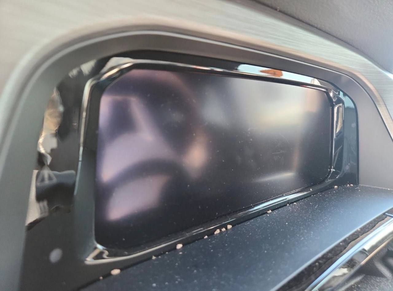 Volkswagen Atlas 2.0T Se W/Technology 2024 White 2.0L vin: 1V2KR2CA1RC505828 - 1V2KR2CA1RC505828