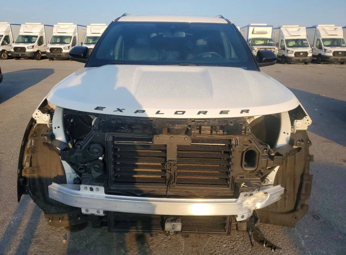 Ford Explorer St-Line 2024 White 2.3L vin: 1FMSK8KH8RGA18119 - 1FMSK8KH8RGA18119
