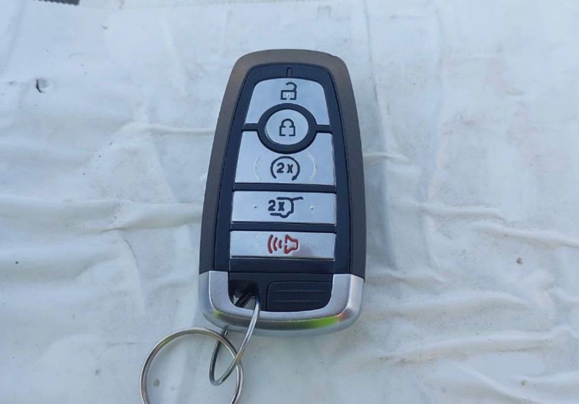 Ford Explorer St-Line 2024 White 2.3L vin: 1FMSK8KH8RGA18119 - 1FMSK8KH8RGA18119