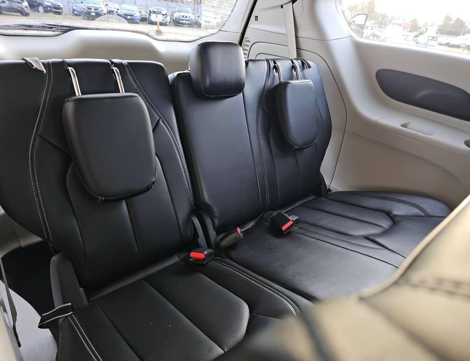 Chrysler Pacifica Hybrid Select 2024 White 3.6L 6 vin: 2C4RC1S70RR153494 - 2C4RC1S70RR153494